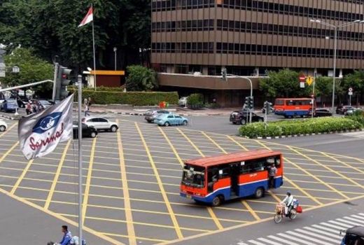 Pelesiran ke Kota Lain, Hati-Hati dengan Yellow Box Junction Ya - GenPI.co