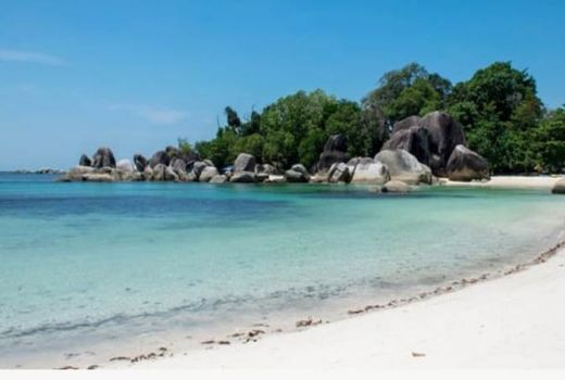 KEK Segera Diresmikan, Pantai Pasir Putih Tanjung Kelayang Bakal Makin Hits Nih - GenPI.co