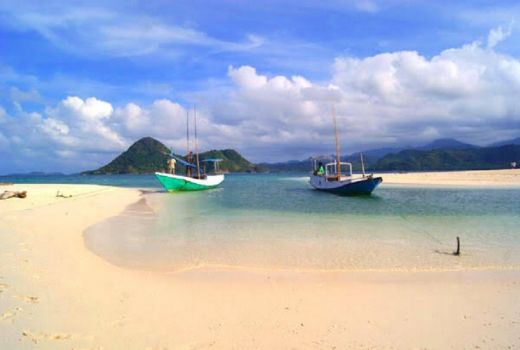 Dorong Wisata Bahari Selayar, Menpar Kembangkan Kawasan Ekonomi Khusus - GenPI.co