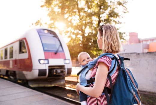 Ajak Bayi Traveling? Perhatikan Nutrisinya - GenPI.co