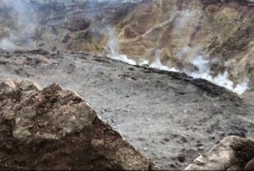 Gunung Agung Kembali Erupsi, Gubernur Bali: Wisatawan Diminta Waspada - GenPI.co