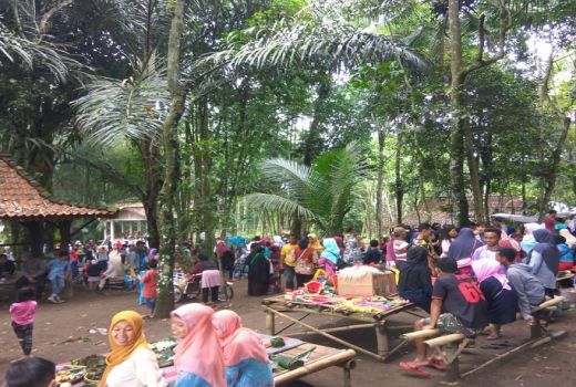 Waktu yang Pas Berakhir Pekan ke Pasar Lembah Merapi - GenPI.co