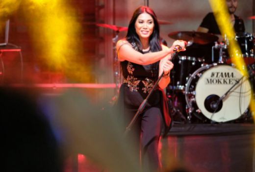 Anggun Akan Duet Virtual Dengan Raja Opera Luciano Pavarotti - GenPI.co