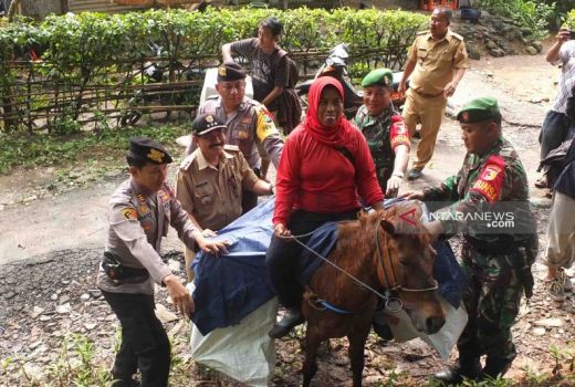 Drama Perjalanan Distribusi Logistik Pemilu - GenPI.co