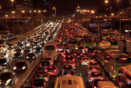 Semangat Warga Pulang Ke Kampung Halaman Demi Nyoblos Besok - GenPI.co