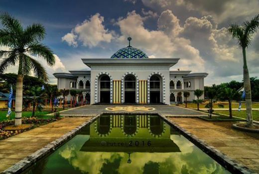 Janji Kampanye Jokowi-Amin Wujudkan Wisata Halal Indonesia - GenPI.co
