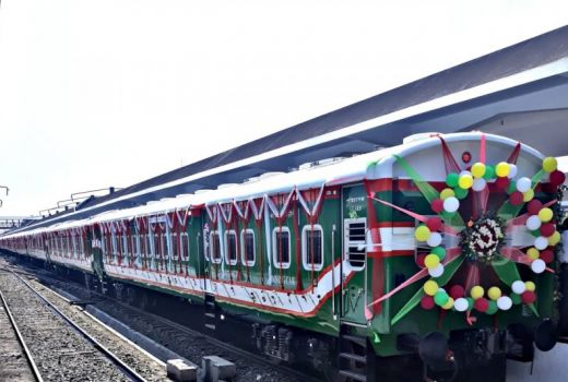 Bangga, Kereta Api INKA Beroperasi di Jalur Antarkota Bangladesh - GenPI.co