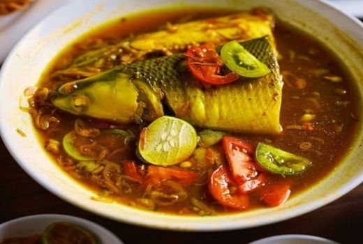 Berkunjung ke Makassar, Yuk Cicipi Palu Mara Bandeng - GenPI.co