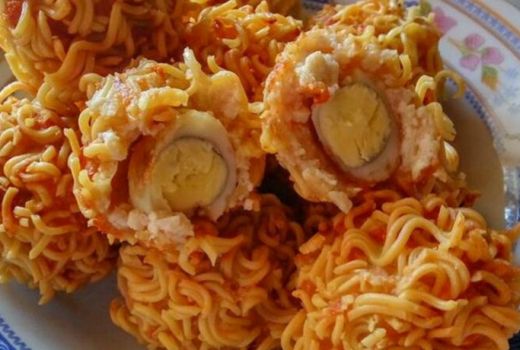 Bola Mie Telur Puyuh, Camilan Nonton Laga Arsenal vs Valencia - GenPI.co