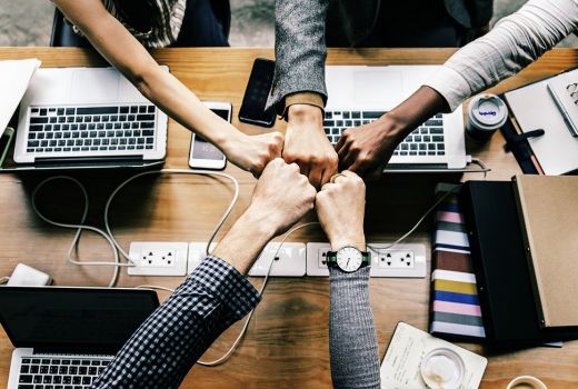 Kamu Termasuk Generasi Millennial? Cek ciri-cirinya! - GenPI.co
