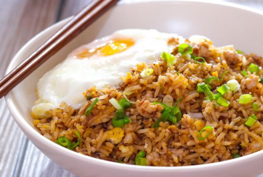 Praktis, Stok Bumbu Nasi Goreng Saat Ramadhan - GenPI.co