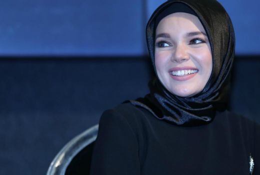 Cantikmu Bertambah dengan Minuman Buka Puasa ala Dewi Sandra - GenPI.co