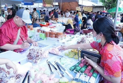 Sering Disantap saat Buka Puasa, Ini Makna Takjil yang Sebenarnya - GenPI.co
