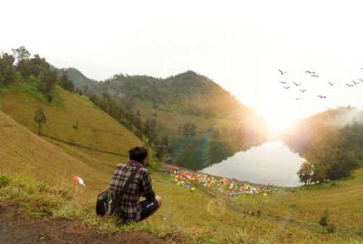 Kabar Gembira, Pendakian Gunung Semeru Kembali Dibuka - GenPI.co