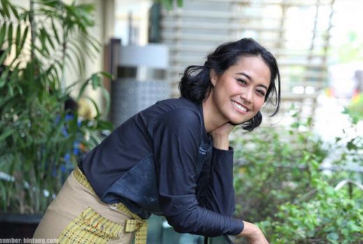 Putri Ayudya Berperan di Film Bertema Down Syndrom - GenPI.co