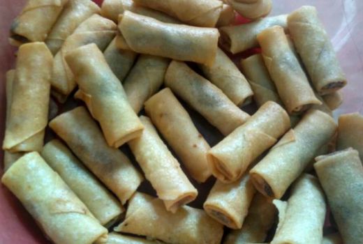 Sumpia Abon Cuma 2 Bahan, Enak Buat Sajian Lebaran - GenPI.co