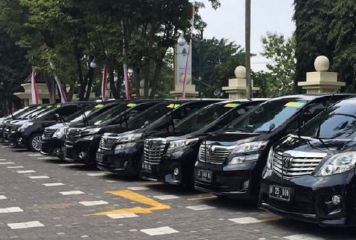 Mudik Naik Alphard, Berapa Tarifnya? - GenPI.co