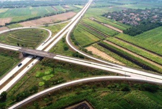 Berapa Biaya Perjalanan Via Tol dari Jakarta ke Surabaya? - GenPI.co