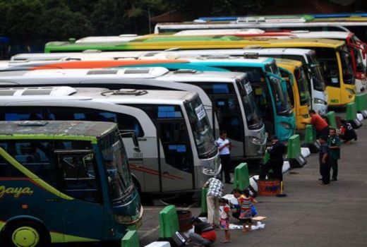 Mudik Lebaran Naik Bus Meningkat, Ini Penyebabnya! - GenPI.co