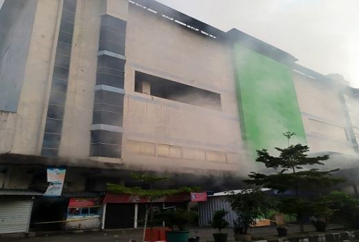 Kebakaran Pasar Kosambi Diduga Berasal dari Kios Pedagang Kelapa - GenPI.co