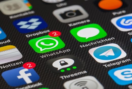 Harap Bersabar Ini Cobaan, 3 Hari Medsos Tak Bisa Diakses - GenPI.co