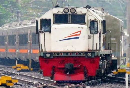 Mudik dengan Kereta Jarak Jauh, Ada Layanan Buka dan Sahur Gratis - GenPI.co