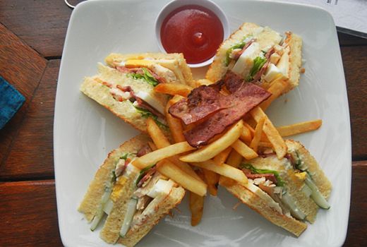 Ini Club Sandwich untuk Sahur Yang Praktis - GenPI.co