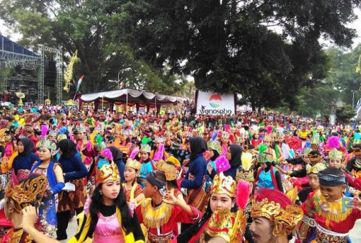 Festival Sindoro Sumbing 2019 Sajikan Parade Budaya Kolosal - GenPI.co