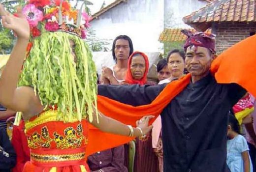 Viral Banyuwangi, Tarian Magisnya Tak Kalah Keren Loh - GenPI.co