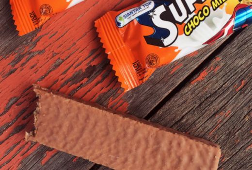 Nunggu Sahur, Intip Lagi Iklan Wafer Superman 1 Dekade Lalu - GenPI.co