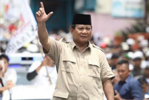 Siapa 2 Orang Rusia yang Bersama Prabowo ke Dubai? - GenPI.co