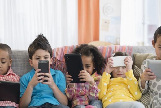 Kecanduan Game Resmi Dinyatakan sebagai Penyakit Modern oleh WHO - GenPI.co