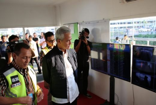 Penumpang Bandara Ahmad Yani Anjlok, Ini Harapan Ganjar Pranowo - GenPI.co
