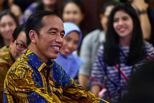 Jokowi: Mungkin Nanti ada Menteri Usia 20 Tahun, Nggak Usah Kaget - GenPI.co