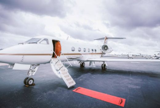 Jet Pribadi Sampai Gerbong Khusus, Begini Gaya Mudik Orang Kaya - GenPI.co