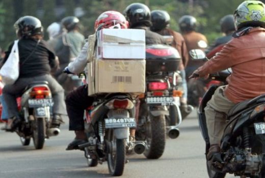 Jalur Kalimalang Ramai Lancar Kendaraan Pemudik - GenPI.co