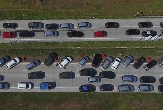 Mobil Parkir di Bahu Jalan Tol akan Diderek - GenPI.co