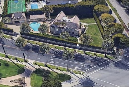 Donald Trump Bangkrut, Rumah Miliknya Dibeli Bos MNC Hary Tanoe? - GenPI.co