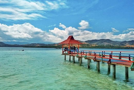 Pengelola Wisata Pantai Ratu Diduga Merusak Kawasan Konservasi - GenPI.co