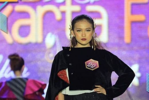 10 Finalis Bersaing Rebut Gelar Miss Jakarta Fair 2019 - GenPI.co