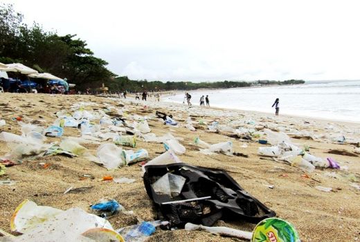 Sampah Plastik Masih Jadi Masalah di Bali - GenPI.co