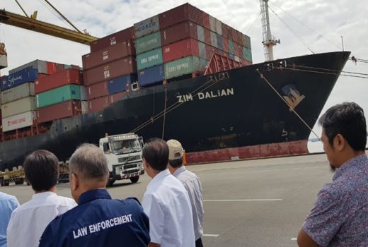 Indonesia Pulangkan 5 Kontainer Sampah ke AS, Ini Rincian Isinya - GenPI.co