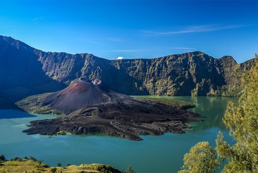 Kadispar NTB: Pendaki Pria dan Wanita Gunung Rinjani Tak Dipisah - GenPI.co