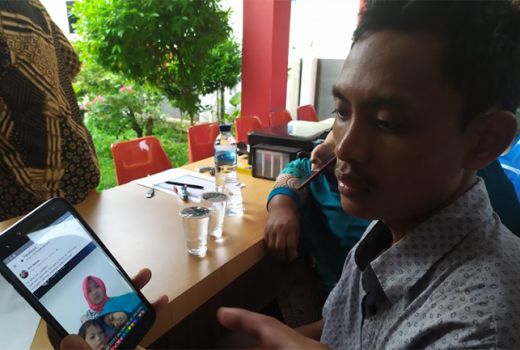 Tak Biasanya, Korban Kebakaran Pabrik Mancis Sempat Update Status - GenPI.co