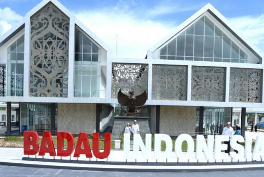 Imigrasi Bebaskan IC Malaysia saat Festival Crossborder Badau - GenPI.co