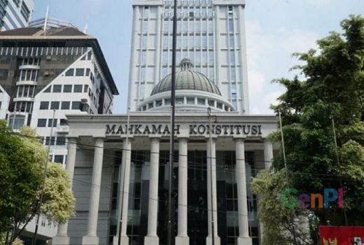 MK Minta Pendemo Tertib saat Sidang Putusan Gugatan Pilpres - GenPI.co