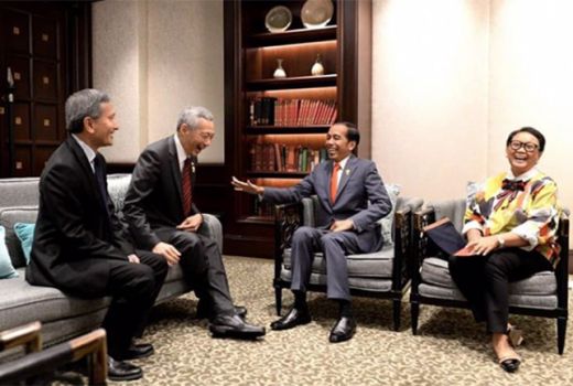 KTT ASEAN: PM Singapura dan Jokowi Tertawa Lepas, Bahas Apa? - GenPI.co