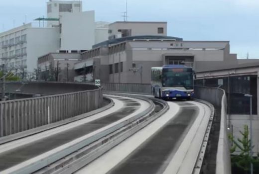 Kemenhub Kaji Tranportasi O-Bahn, Ini Penampakannya di 3 Negara - GenPI.co