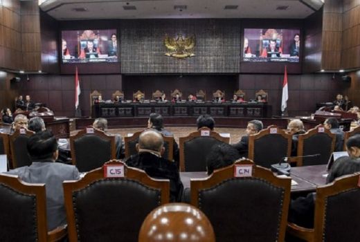 Hasil Sidang MK, Tuduhan Gunakan Baju Putih Tak Relevan - GenPI.co