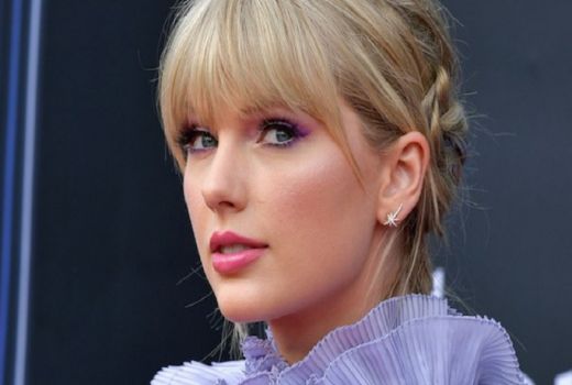 Taylor Swift Ngamuk Karya Musiknya Dibeli Manager Justin Bieber - GenPI.co